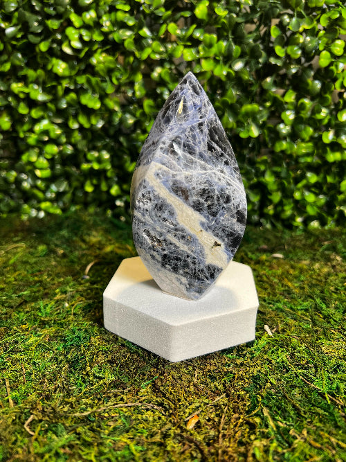 Sodalite Flame