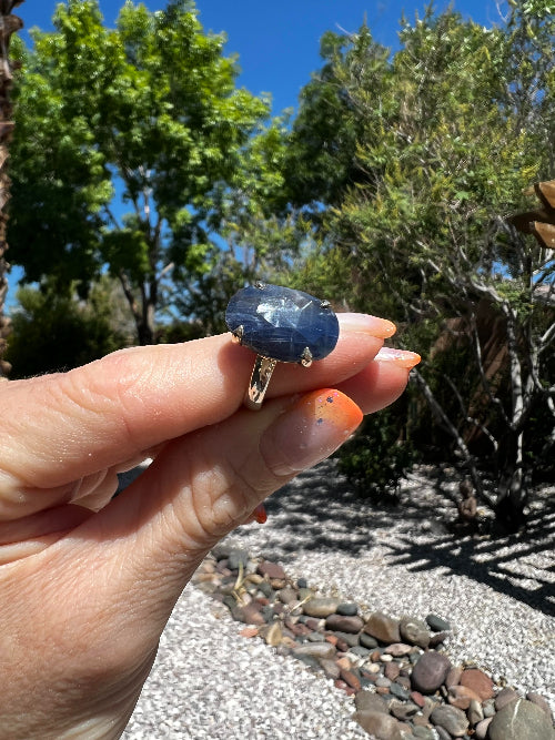 Blue Sapphire Faceted Ring (Set in 925 Sterling Silver)