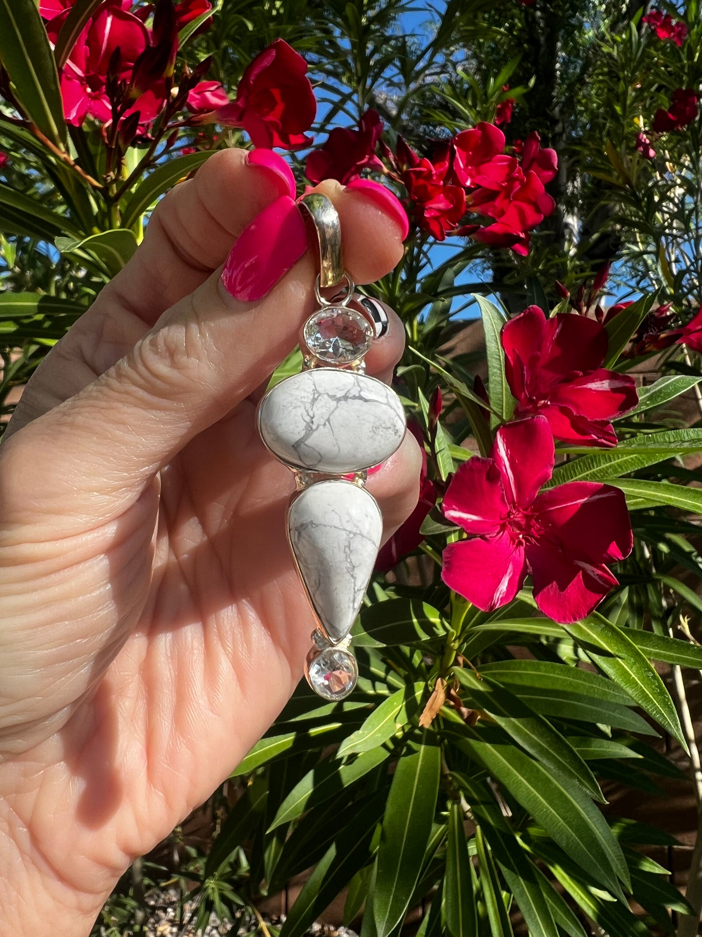 Howlite and Quartz Pendant
