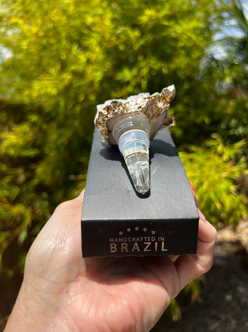 Quartz Wine Stopper (intuitively chosen)