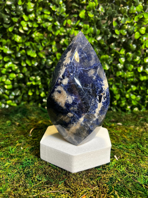 Sodalite Flame