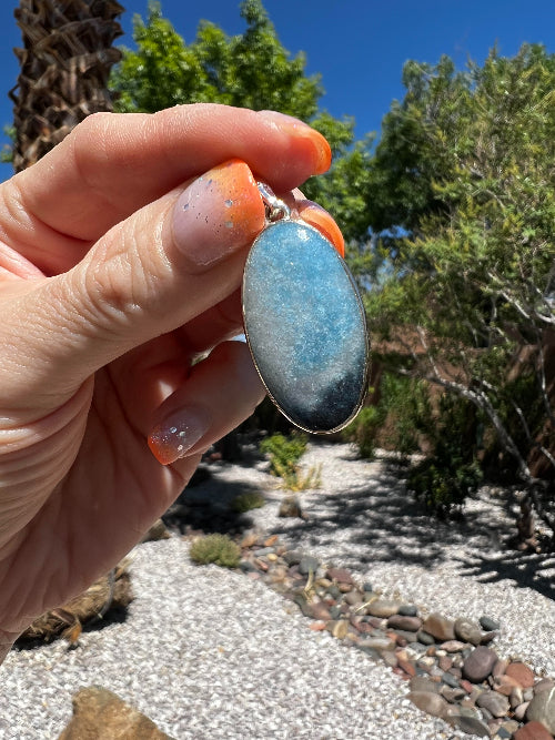 Trolleite Pendant