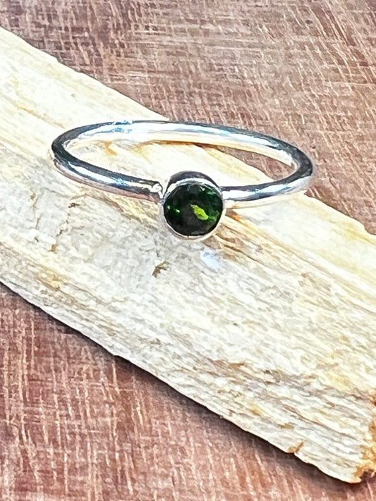 Chrome Diopside Ring 1