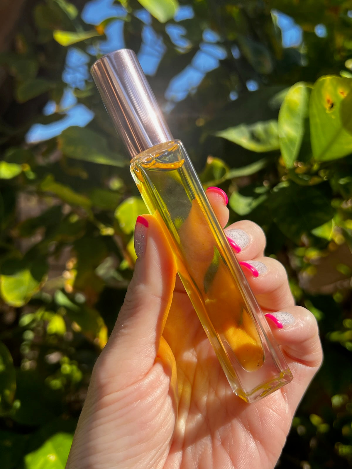 Solaris Handmade Perfume by Bee